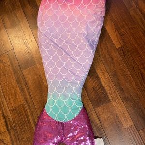 Mermaid tail blanket